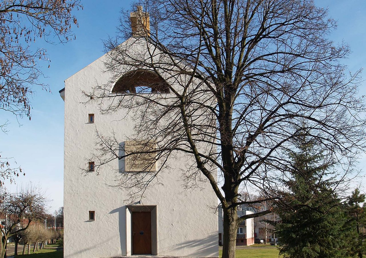 Kostel sv. Ducha v Šumné