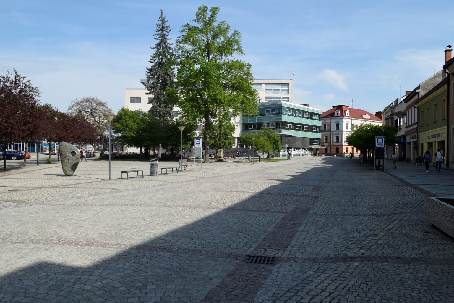 Dolní náměstí ve Vsetíně