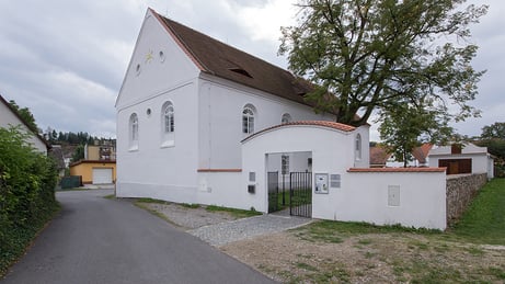 Synagoga ve Čkyni